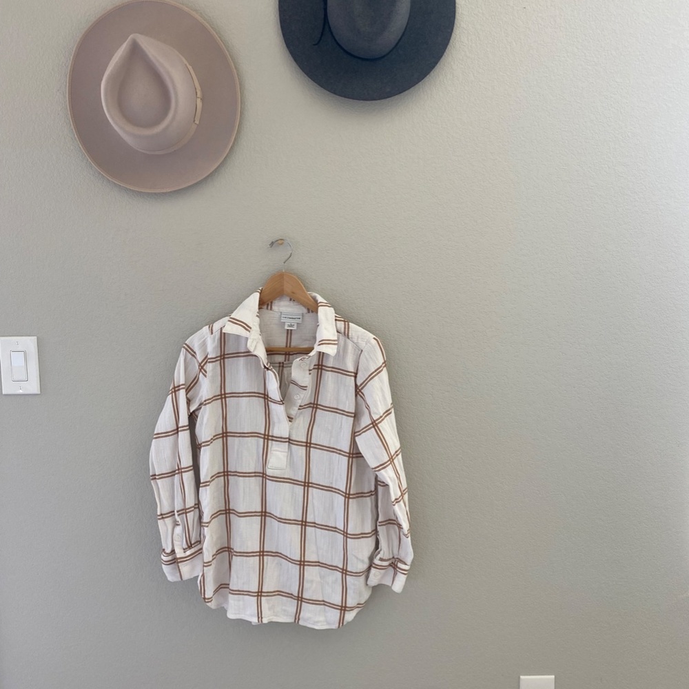 Liz Clairborne - Casual Linen Top